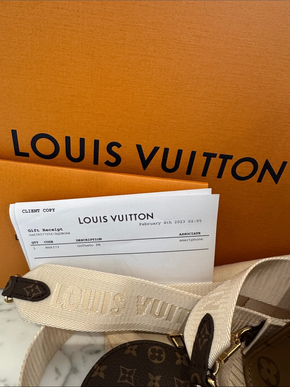 Louis Vuitton Brown Monogram OntheGo PM Canvas Tote - Picture 2 of 7
